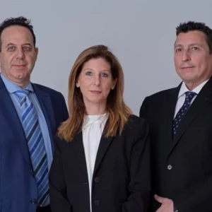 תמונה של פינקו ברקן המומחים לדרכון אוסטרי